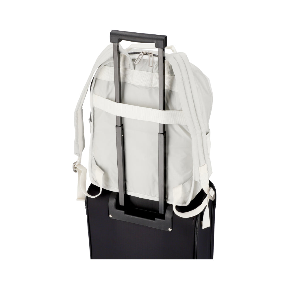 ESSENTIAL CARRYALL BP 大容量多用途後背包 - 極致白