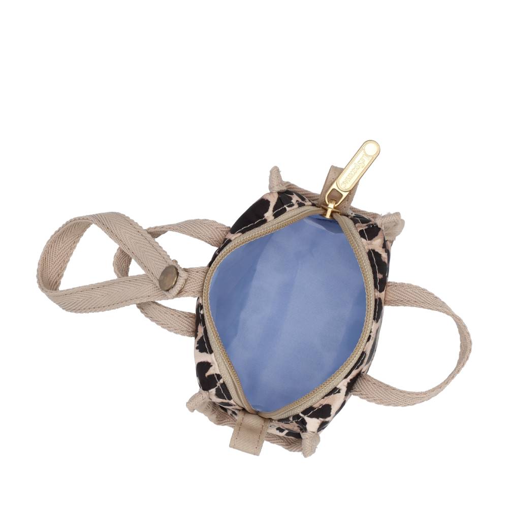 MICRO WEEKENDER CHARM 迷你旅行袋掛飾 - 拿鐵豹紋