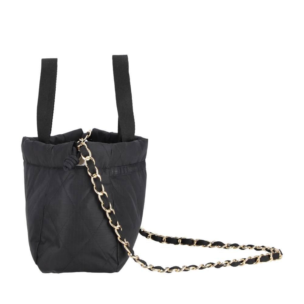 CHAIN E/W DRAWSTRING BAG 鍊帶抽繩兩用包 - 午夜絎縫鍊飾