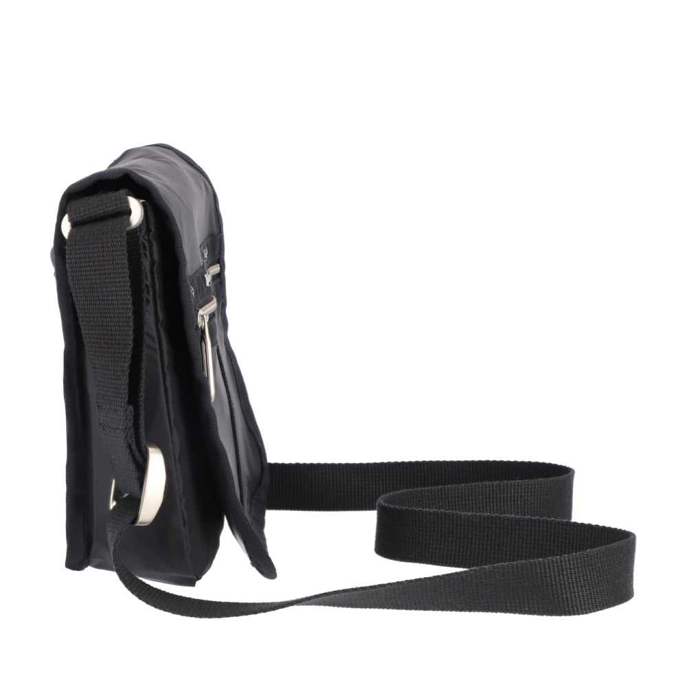 ESSENTIAL FLAP BAG 掀蓋式斜背包 - 魔力暗黑