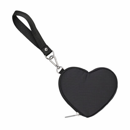 HEART WRISTLET 愛心造型零錢包 - 永恆黑