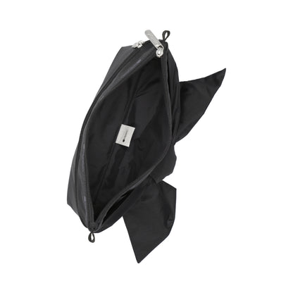 BOW COSMETIC CLUTCH 蝴蝶結造型化妝包 - 黑緞蝴蝶