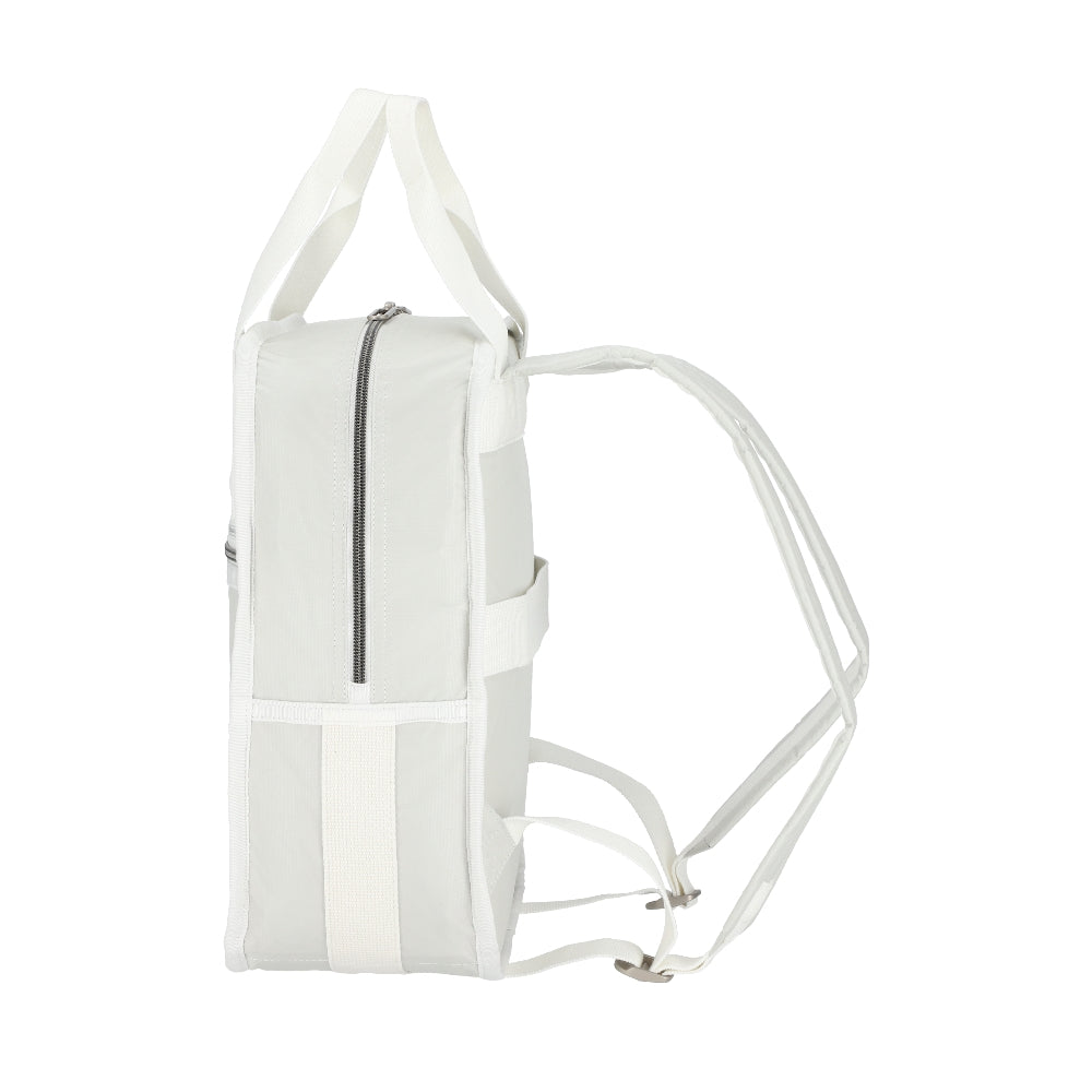 MD URBAN BACKPACK 中型都會後背包 - 極致白